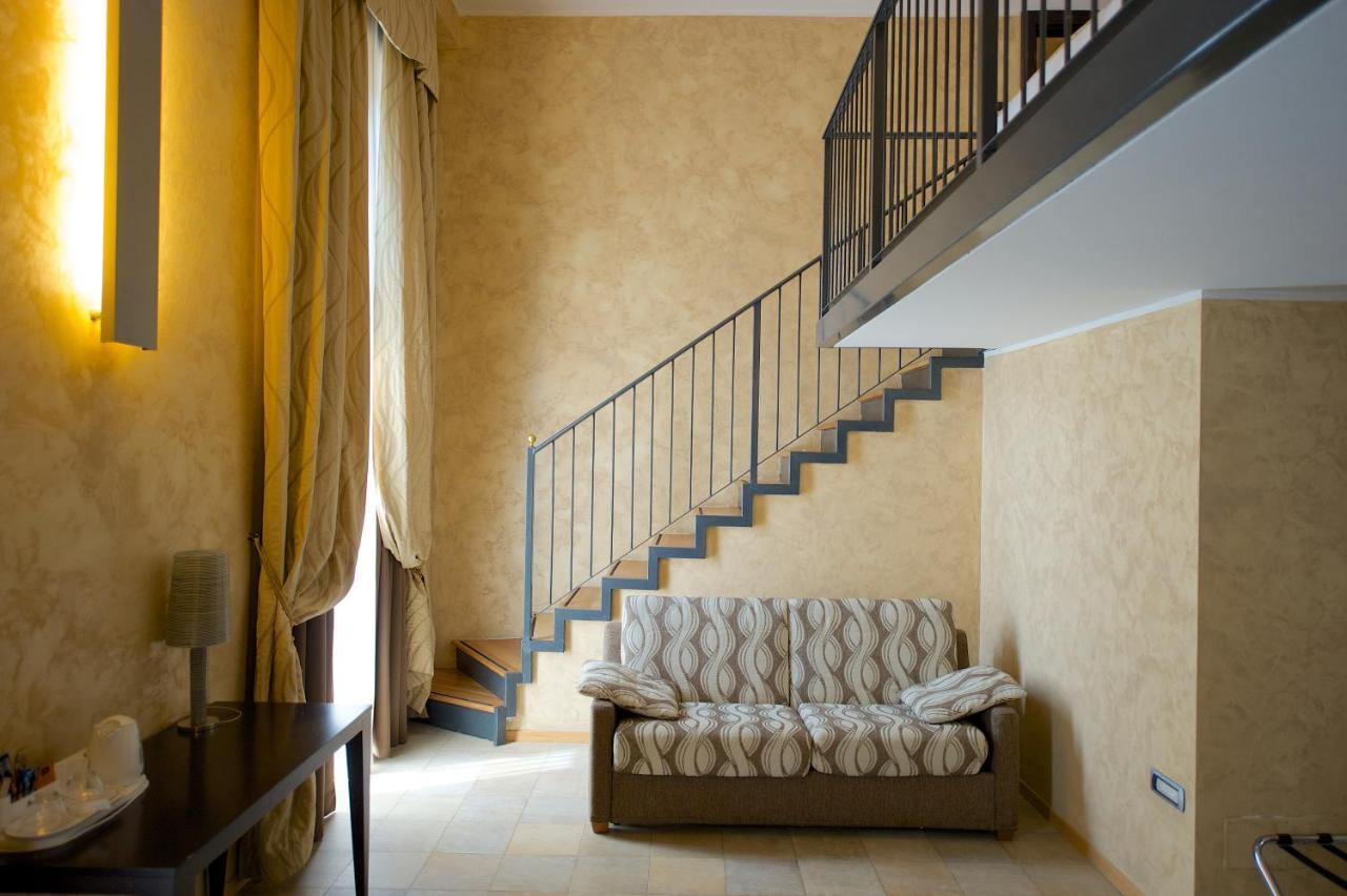 Western Crystal Palace 4* Turin