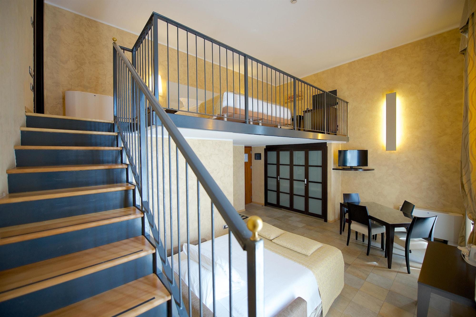 Hotel Western Crystal Palace