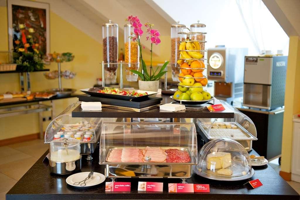 Western Crystal Palace 4* Turin