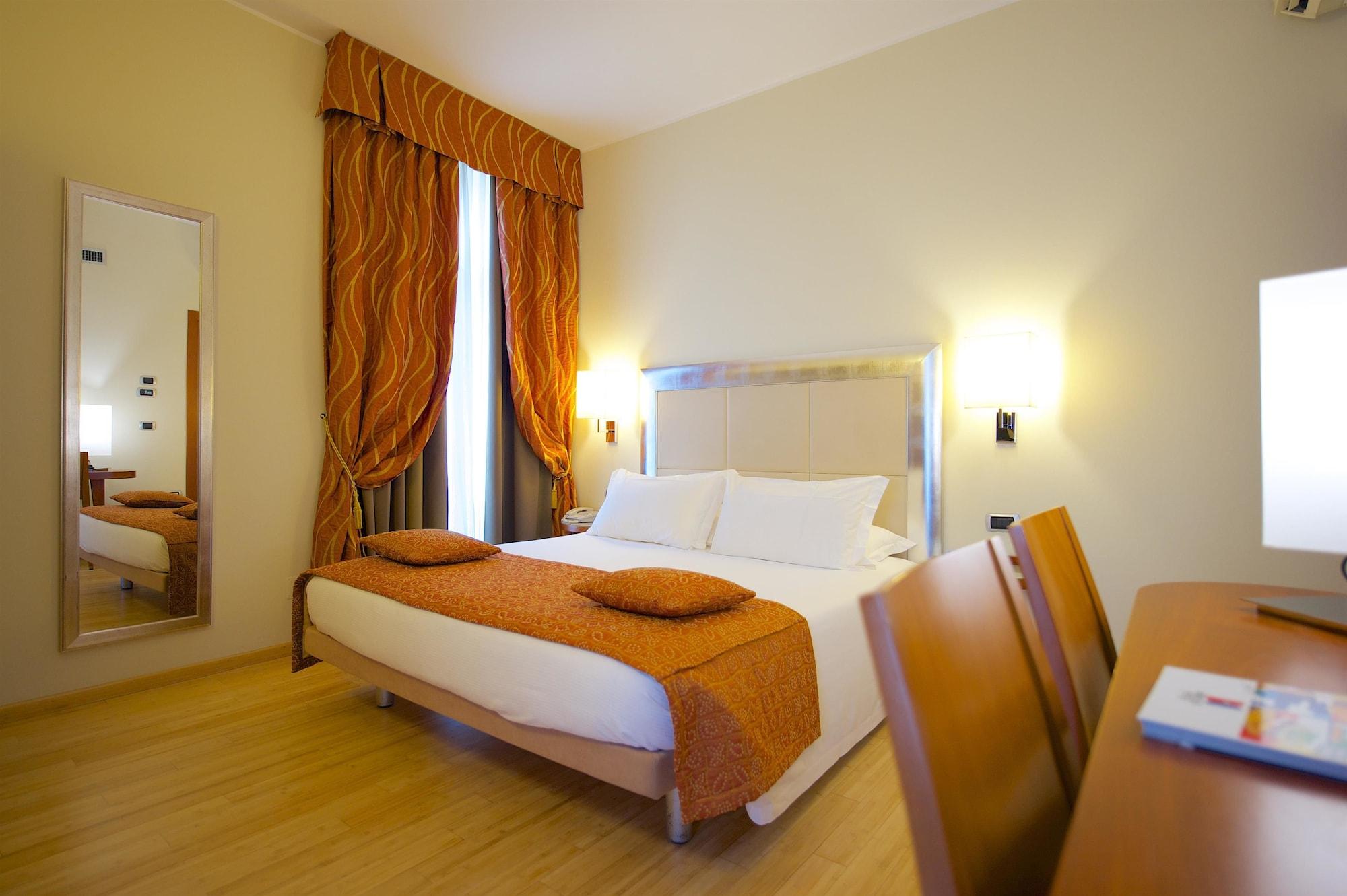 Hotel Western Crystal Palace 4*