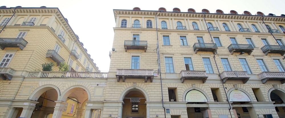 Western Crystal Palace Hotel Turin